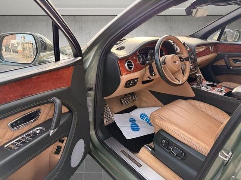 Gebraucht Bentley Bentayga 608 PS (447 kW) 2017 Grün SUV