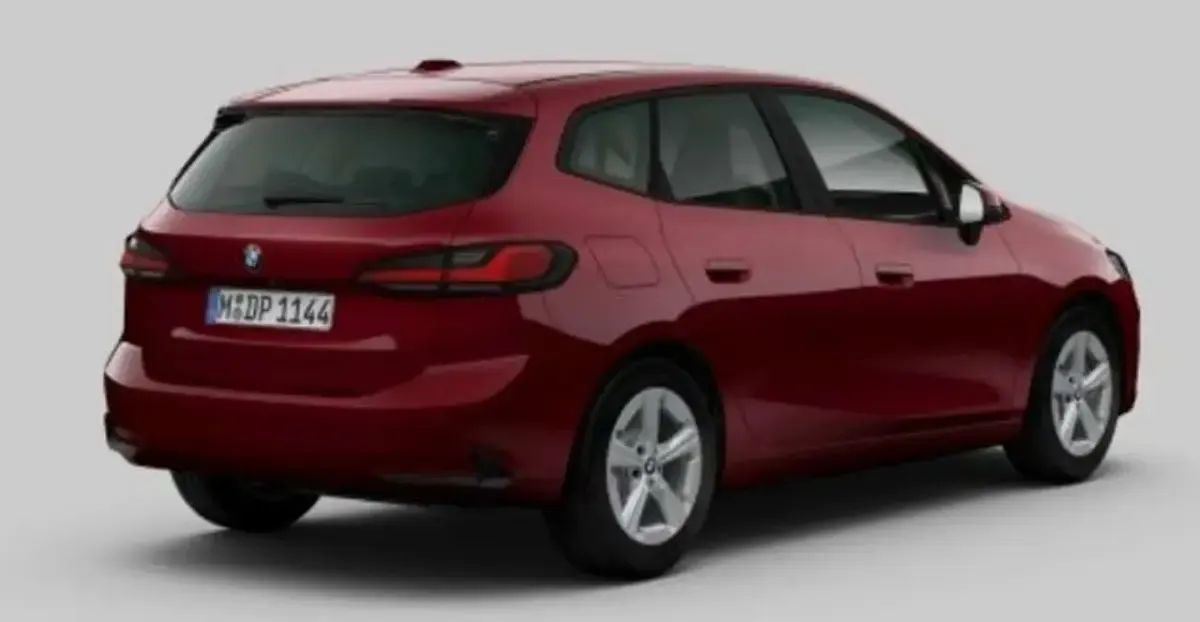 Gebraucht BMW 223 Active Tourer 218 PS (160 kW) 2023 Piemont rot Van / Kleinbus