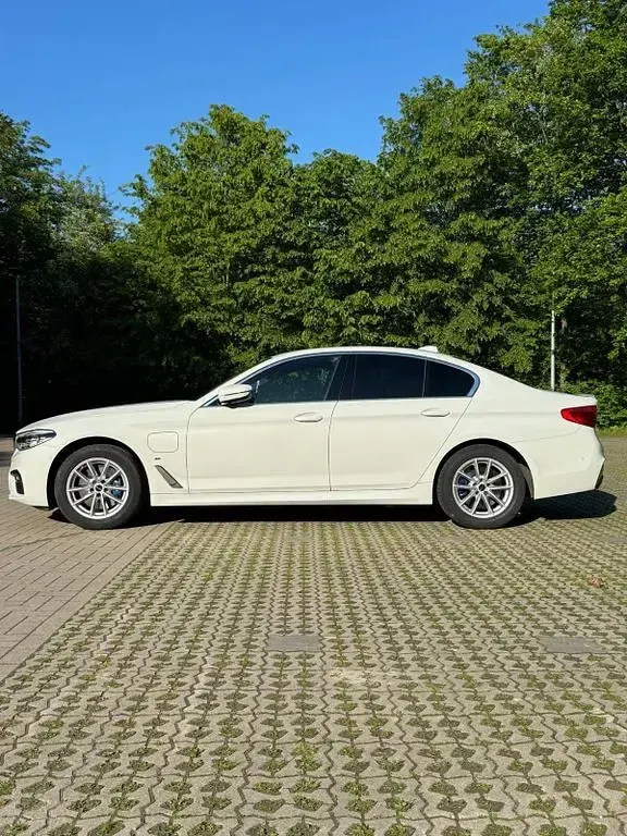 Usata BMW 530e iPerformance 252 CV (185 kW) 2020 Bianco Berlina