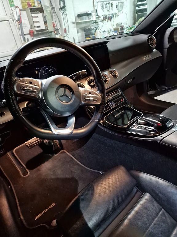 Gebraucht Mercedes E350 286 PS (210 kW) 2020 Schwarz Coupé