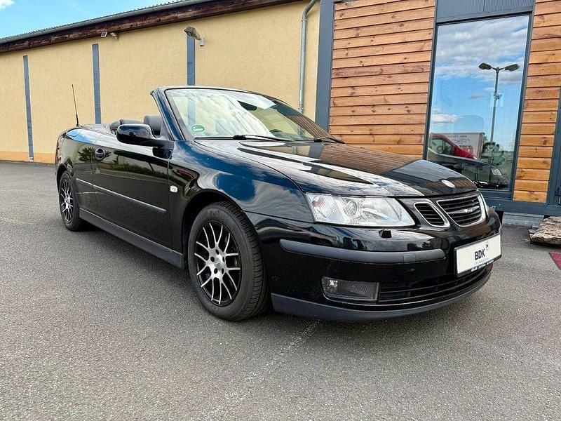 Schwarz Gebraucht 2003 Saab 9-3 Cabriolet Linear Cabrio | 7.490 € (Fairer Preis) - Bild 1/4