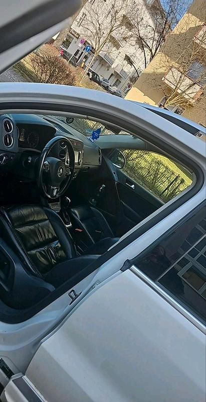 Gebraucht VW Tiguan 140 PS (102 kW) 2011 Weiß SUV