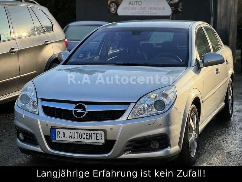 Silber Gebraucht 2006 Opel Vectra Edition Limousine | 2.700 € (Fairer Preis) - Bild 1/4