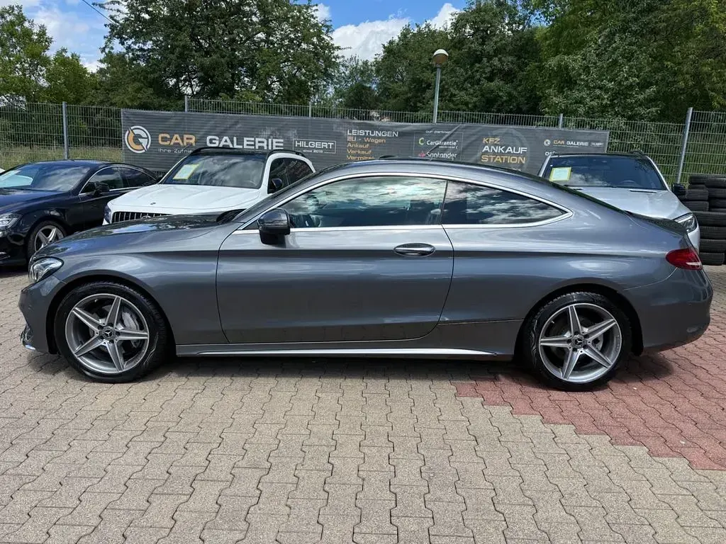 Gebraucht Mercedes C200 AMG line 184 PS (135 kW) 2017 Grau Coupé