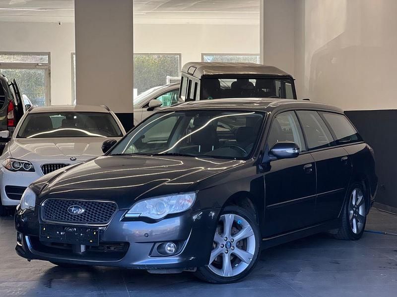 Gebraucht Subaru Outback 173 PS (127 kW) 2009 Grau Kombi