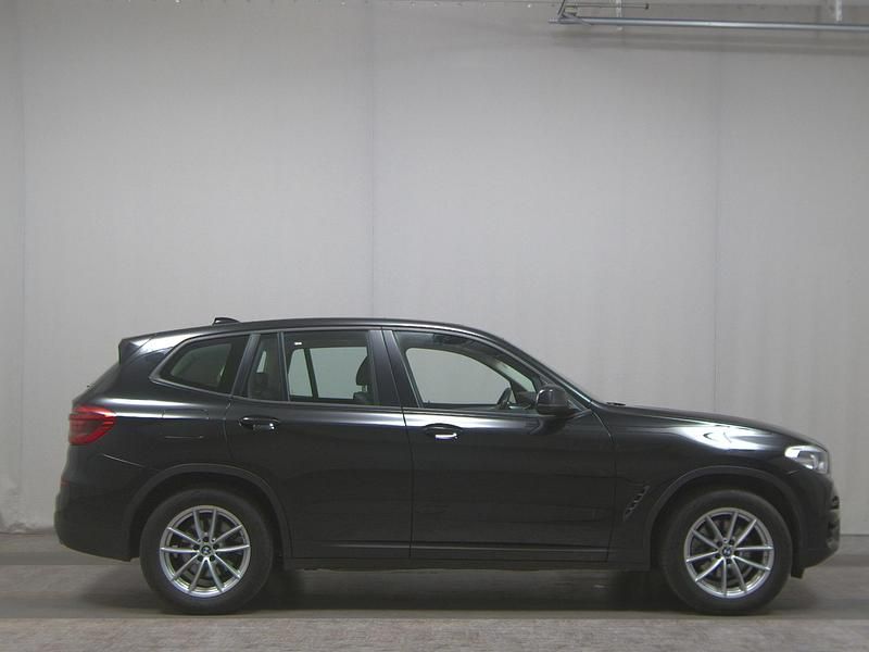 Schwarz Gebraucht 2020 BMW X3 Advantage SUV | 22.480 € (Fairer Preis) - Bild 1/4