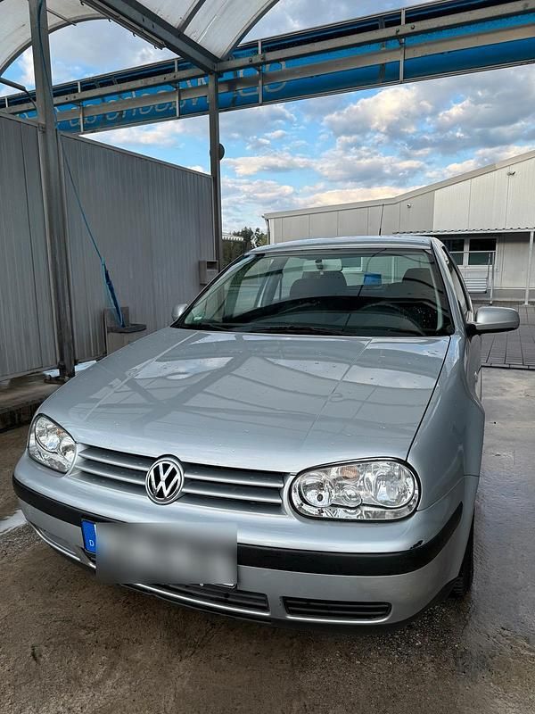 Silber Gebraucht 2001 VW Golf IV Coupé | 1.000 € (Guter Preis) - Bild 1/4