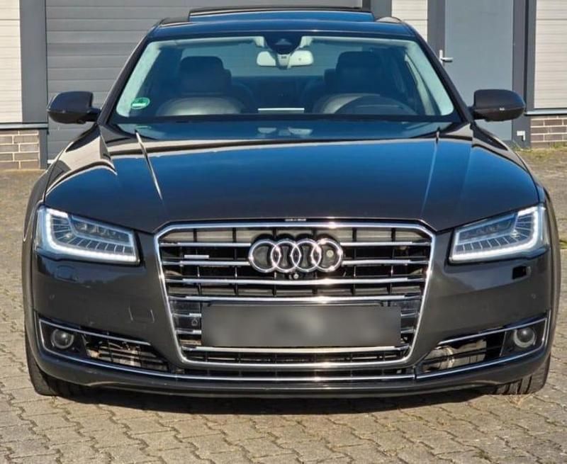 Grau Gebraucht 2015 Audi A8L Limousine | 19.000 € (Guter Preis) - Bild 1/4