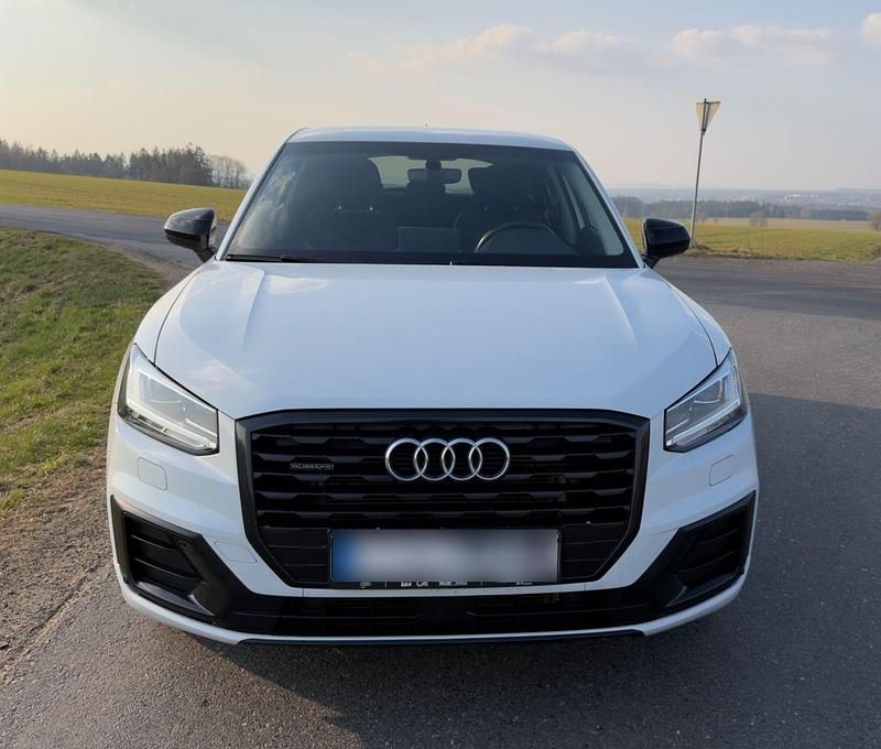 Gebraucht Audi Q2 Sport 190 PS (139 kW) 2020 Weiß SUV