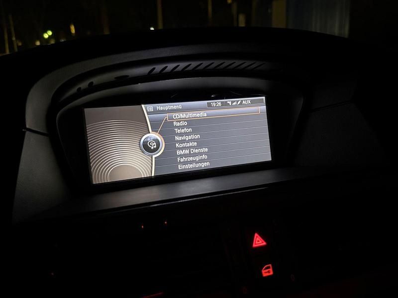 Używany BMW 520 177 KM (130 kW) 2009 Czarny Sedan/Limuzyna
