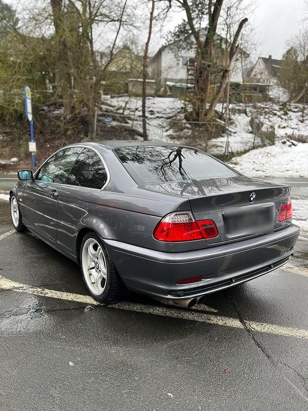 Second-hand BMW 320 150 CP (110 kW) 2000 Argintiu Coupe