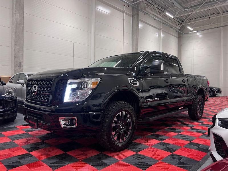 Schwarz Gebraucht 2019 Nissan Titan XD Abholung | 29.990 € - Bild 1/4