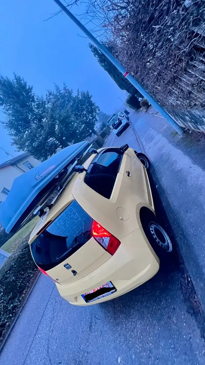 Gebraucht Seat Mii 60 PS (44 kW) 2014 Gelb Kleinwagen