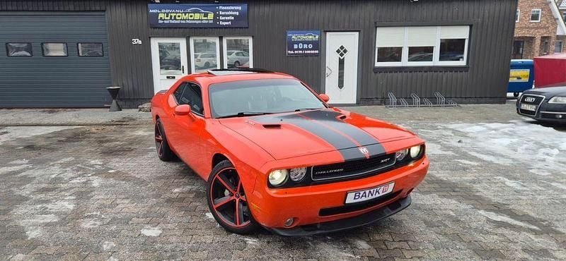 Orange Gebraucht 2009 Dodge Challenger Coupé | 14.999 € - Bild 1/4