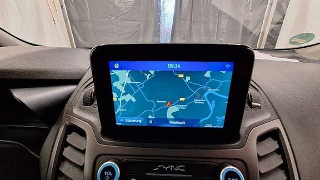 Gebraucht Ford Transit 101 PS (74 kW) 2021 Weiß Van