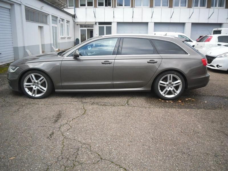 Dakotagrau Gebraucht 2012 Audi A6 Kombi | 8.490 € (Superpreis) - Bild 1/4