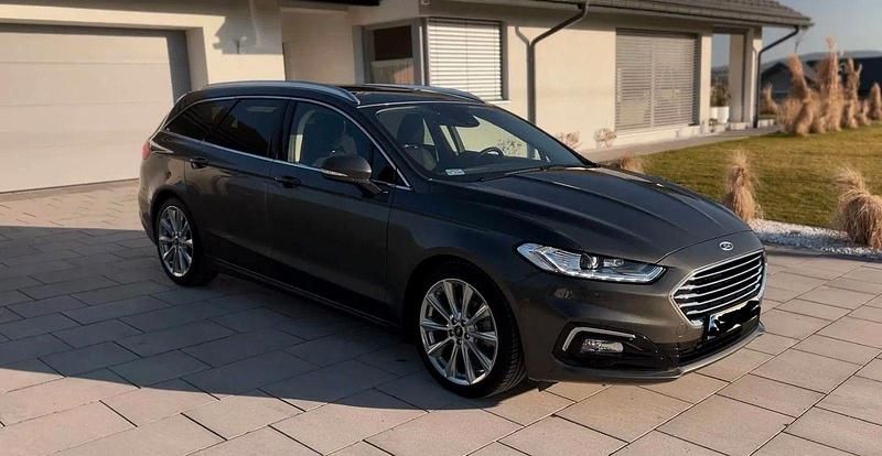 Gebraucht Ford Mondeo Titanium 150 PS (110 kW) 2019 Kombi