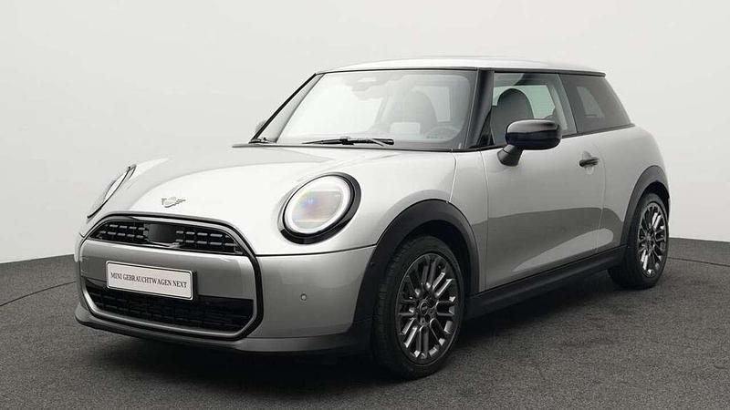 Second-hand Mini Cooper Classic 156 CP (114 kW) 2024 Gri Hatchback