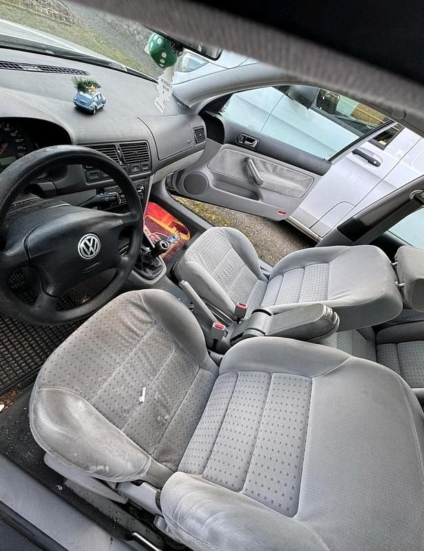 Gebraucht VW Golf IV 75 PS (55 kW) 2002 Silber Limousine