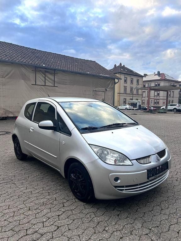 Gebraucht Mitsubishi Colt Motion 95 PS (69 kW) 2006 Silber Kleinwagen