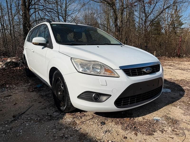 Second-hand Ford Focus 101 CP (74 kW) 2009 Alb Break