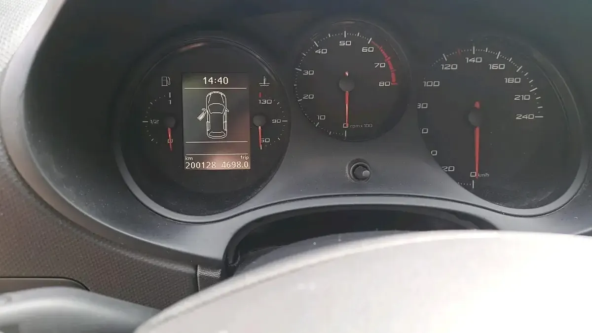 Gebraucht Seat Leon 105 PS (77 kW) 2026 Grau Kleinwagen