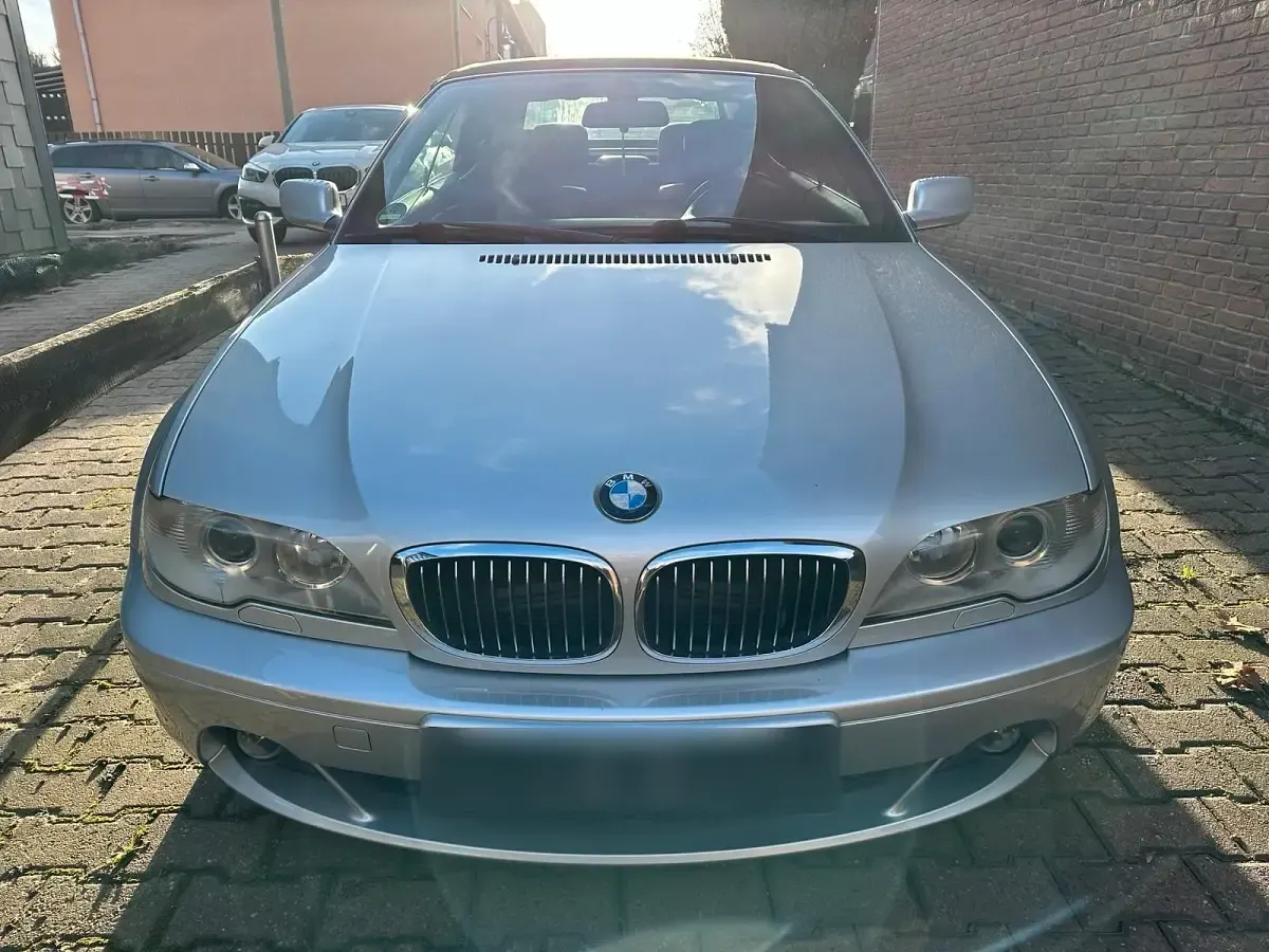 Gebraucht BMW 320 Cabriolet Sport Line 170 PS (125 kW) 2005 Silber Cabrio