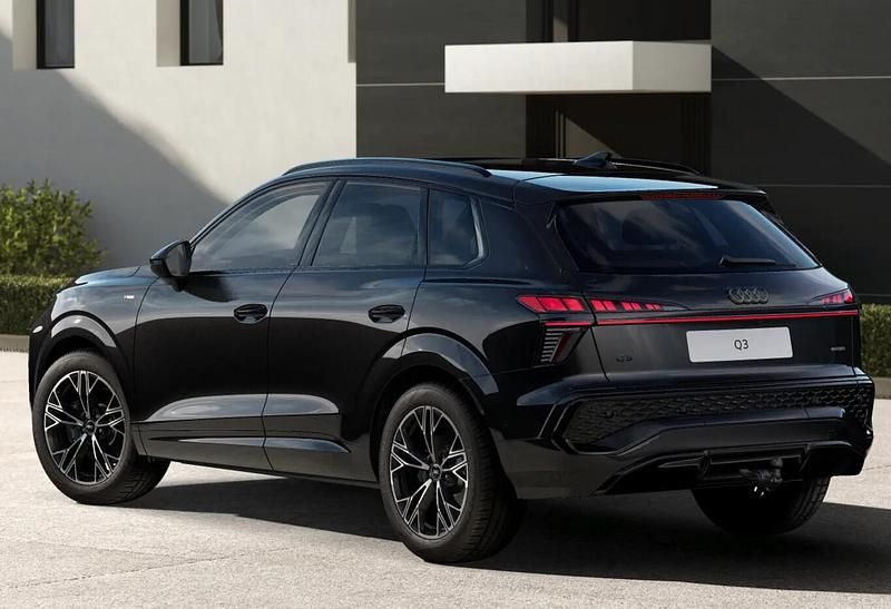 Ny Audi Q3 Ambiente 265 HK (194 kW) 2026 Sort SUV