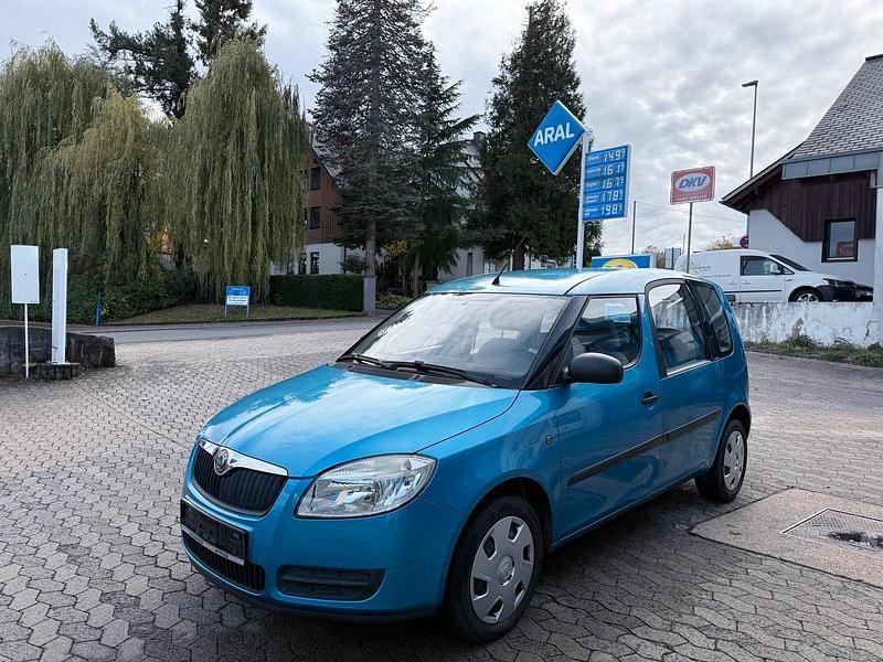 Blau Gebraucht 2008 Skoda Roomster Kombi | 3.990 € (Etwas zu teuer) - Bild 1/4