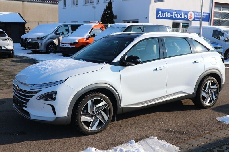 White cream / mic Gebraucht 2021 Hyundai Nexo Premium SUV | 19.999 € (Guter Preis) - Bild 1/4