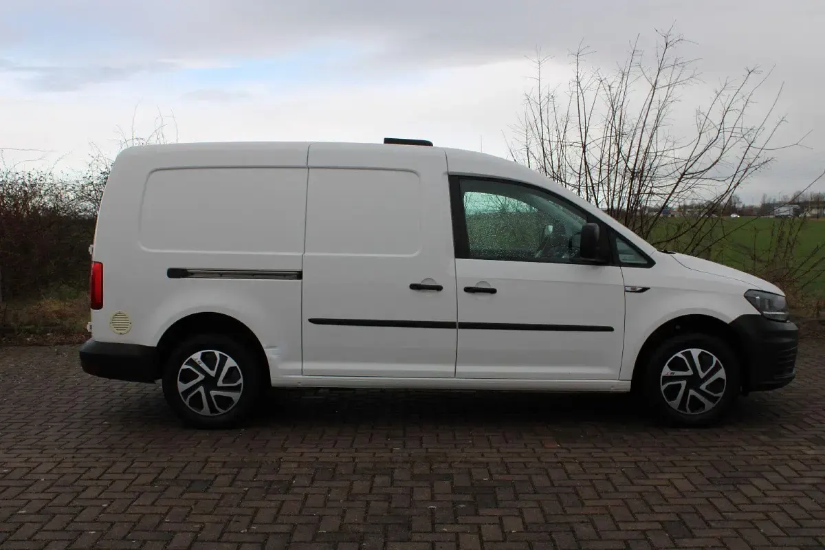 Gebraucht VW Caddy Maxi 110 PS (80 kW) 2016 Weiß Van / Kleinbus