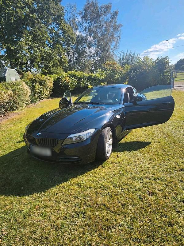 Gebraucht BMW Z4 205 PS (150 kW) 2012 Schwarz Cabrio