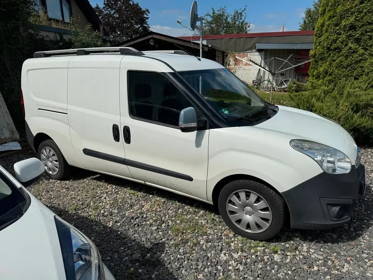 Gebraucht Opel Combo 135 PS (99 kW) 2014 Weiß Van / Kleinbus