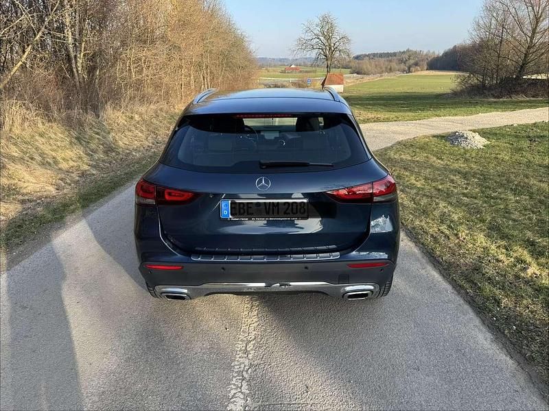 Usata Mercedes GLA200 Progressive 163 CV (119 kW) 2020 SUV