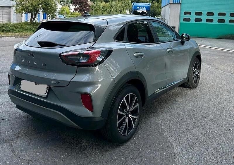 Silber Gebraucht 2021 Ford Puma Titanium SUV | 14.800 € (Superpreis) - Bild 1/4