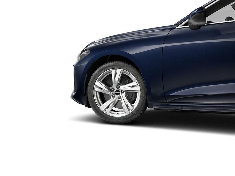 Gebraucht Audi A5 204 PS (150 kW) 2025 Blau Limousine