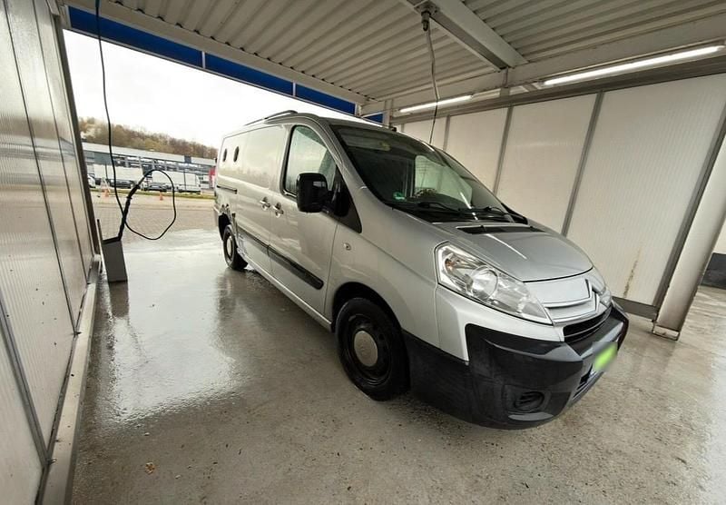 Gebraucht Citroën Jumpy 90 PS (66 kW) 2010 Silber Van / Kleinbus