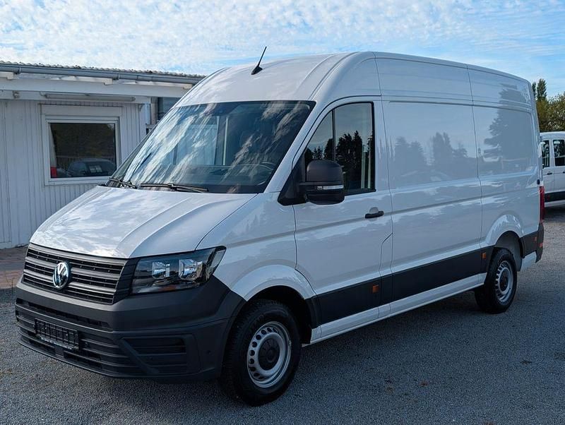 Gebraucht VW Crafter 140 PS (102 kW) 2024 Weiß Van