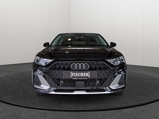 Gebraucht Audi A1 Basis 116 PS (85 kW) 2025 Schwarz Limousine
