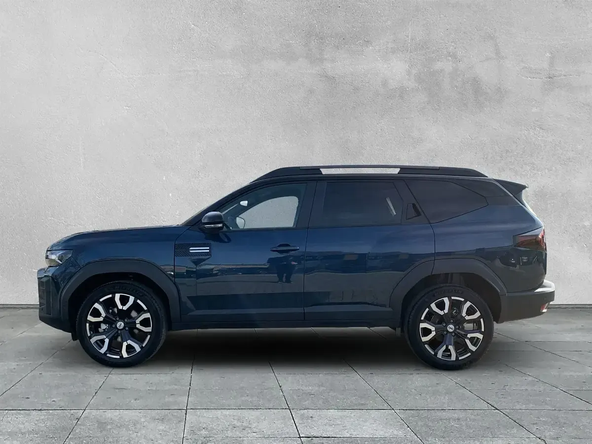 Neu Dacia Bigster Journey 140 PS (102 kW) 2025 Blau SUV