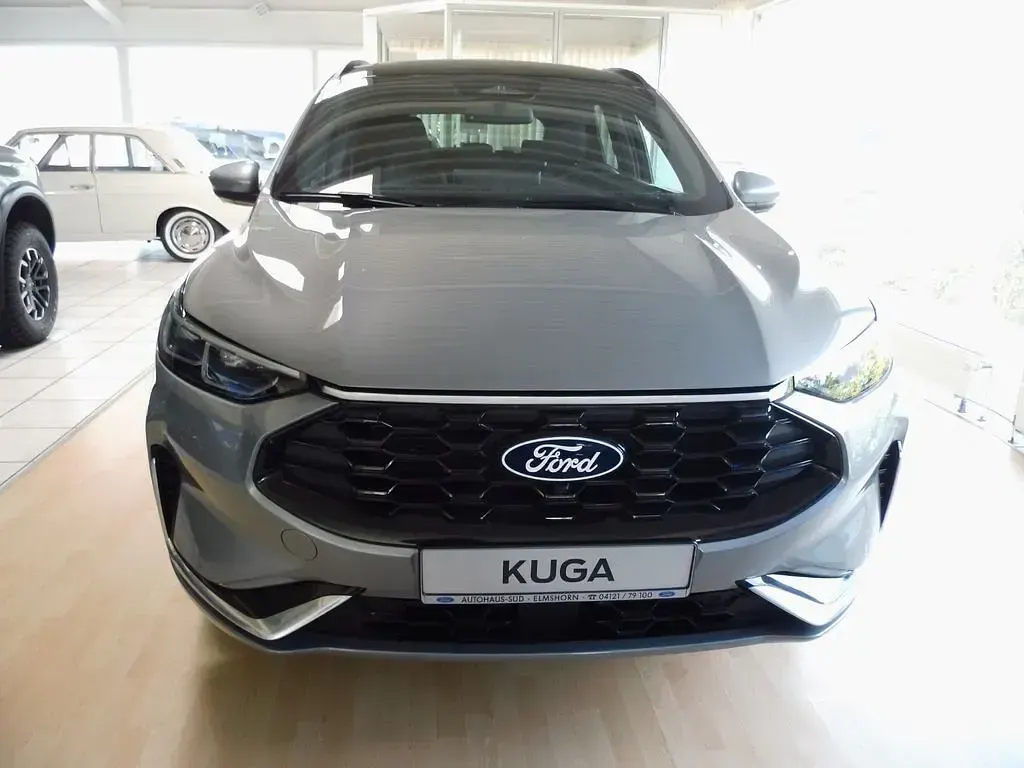 Gebraucht Ford Kuga ST-Line X 186 PS (136 kW) 2025 Grau SUV