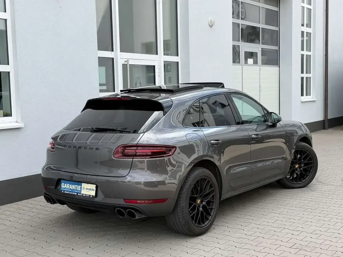 Gebraucht Porsche Macan GTS Sport 360 PS (264 kW) 2018 Achatgrau SUV