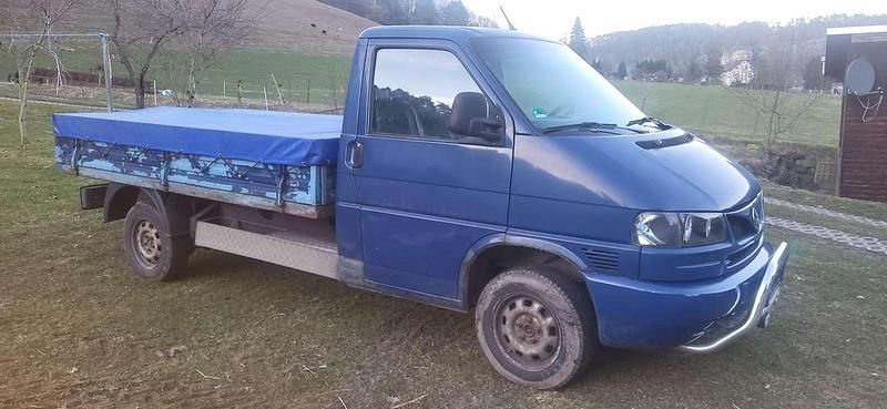 Gebraucht VW T4 102 PS (75 kW) 1996 Blau Van