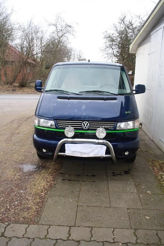 Gebraucht VW T4 102 PS (75 kW) 1999 Blau Van