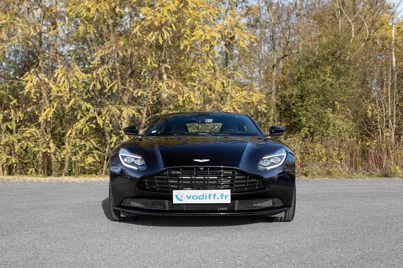 Gebraucht Aston Martin DB11 608 PS (447 kW) 2017 Schwarz Coupé