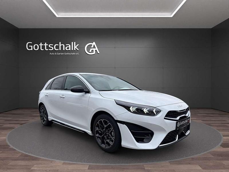 Ny Kia Ceed GT-Line 140 HK (102 kW) 2025 Hvid Hatchback