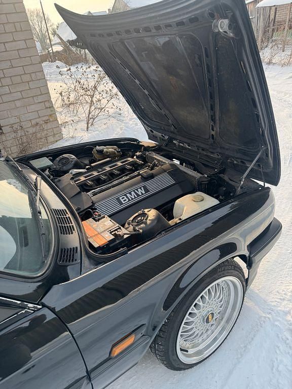 Gebraucht BMW 325 Performance 192 PS (141 kW) 1987 Schwarz