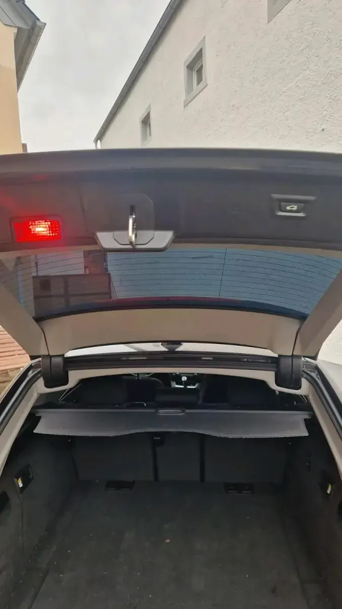 Gebraucht BMW 520 184 PS (135 kW) 2013 Schwarz Kombi
