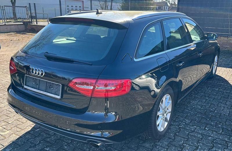 Gebraucht Audi A4 S-Line 170 PS (125 kW) 2015 Schwarz Kombi
