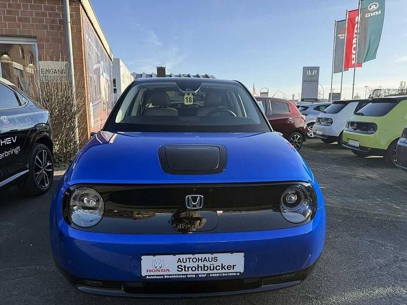 Gebraucht Honda e Advance 113 kW (154 PS) 2021 Premium crystal blue Kleinwagen